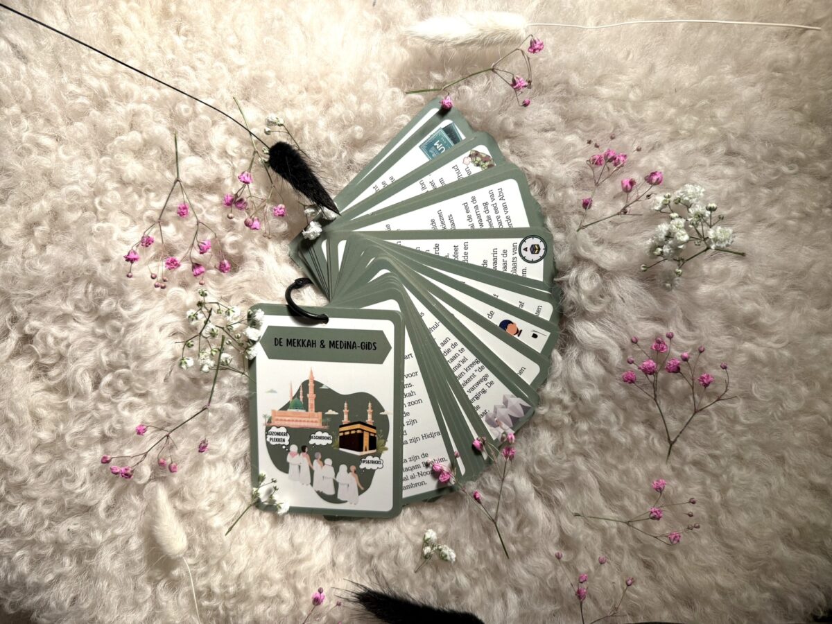 De Mekka-Medina gids incl. keycord met quick-release clipje